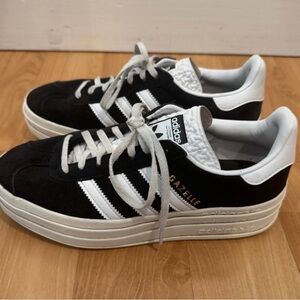 Adidas Originals Women's Gazelle Bold Shoes Black/White/Gold - Size 7